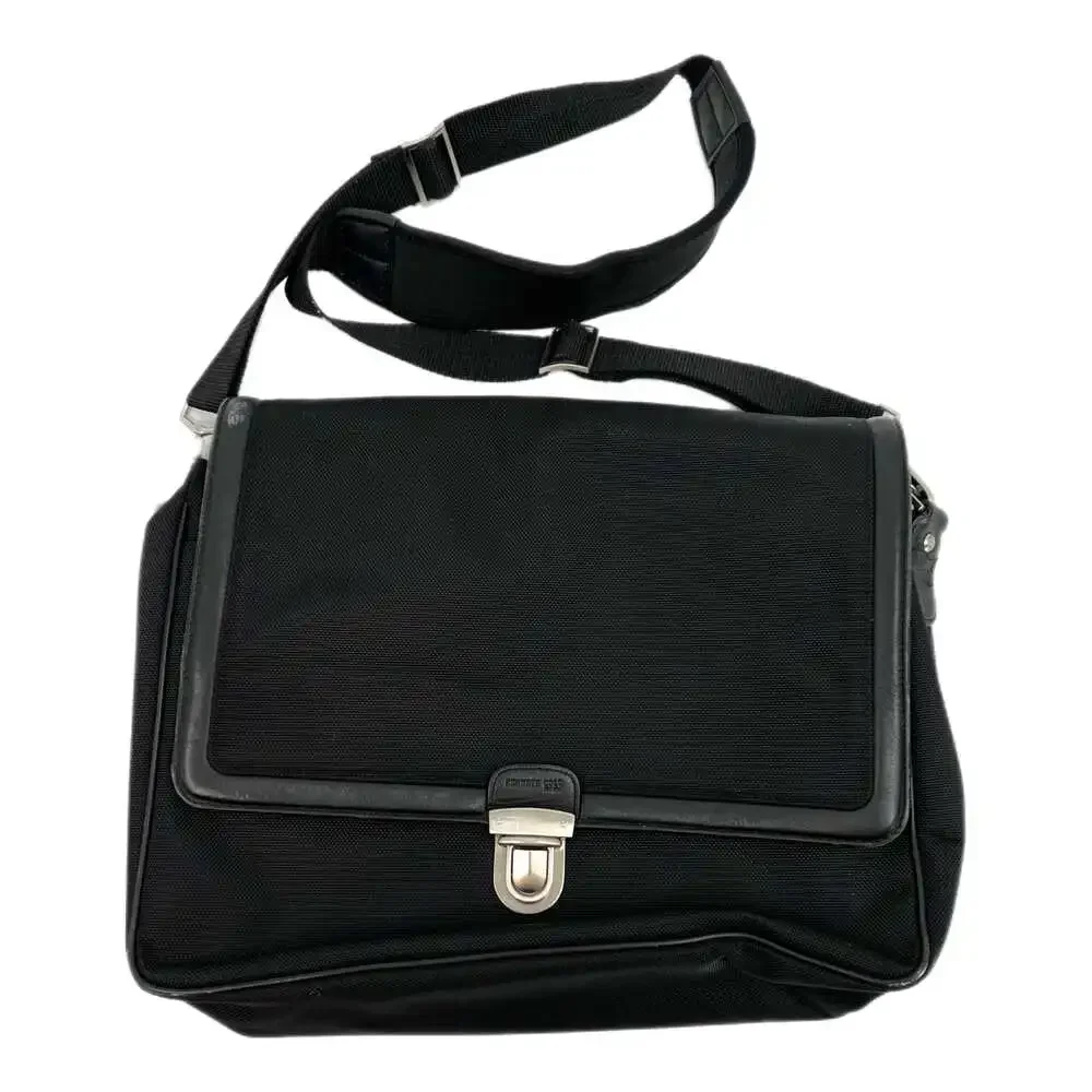 Kenneth Cole Black Adjustable Messenger Laptop Bag | Classic Design